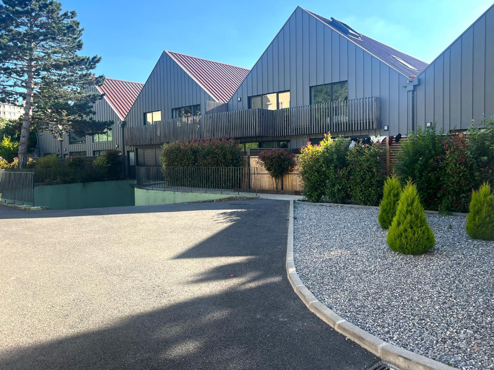 Coeur Des Moissons, Centre Ville Avec Parking Prive Reims Exterior photo